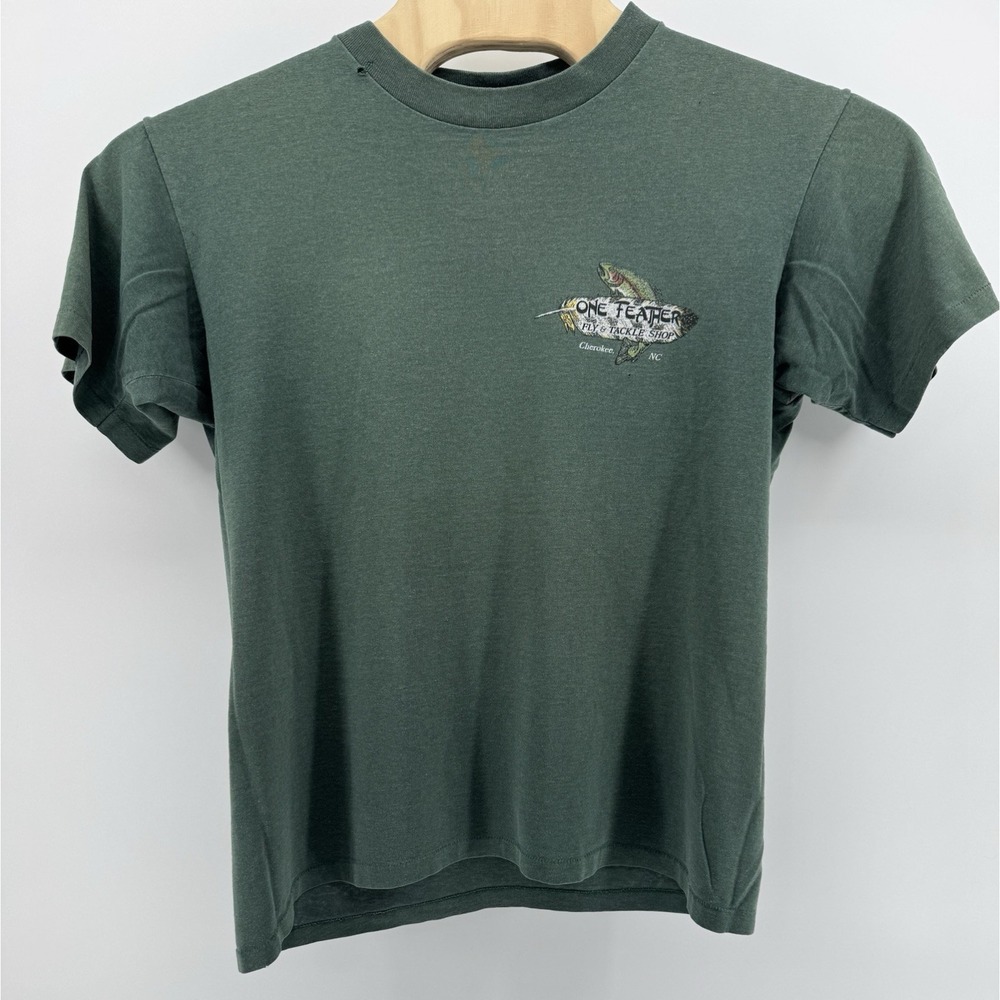 Vintage 90s Tennessee River One Feather Fly & Tackle Shop T-Shirt Size M
